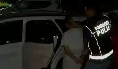 Uyuşturucuya özendiren paylaşımlara gözaltı