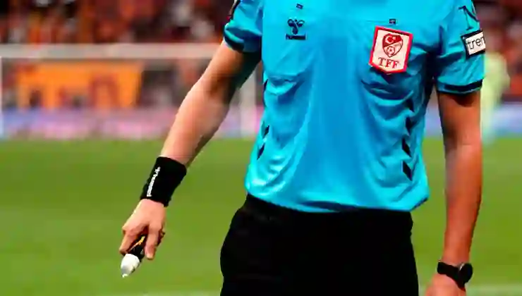 2025-2026 sezonunda görev yapacak üst klasman hakemleri açıklandı