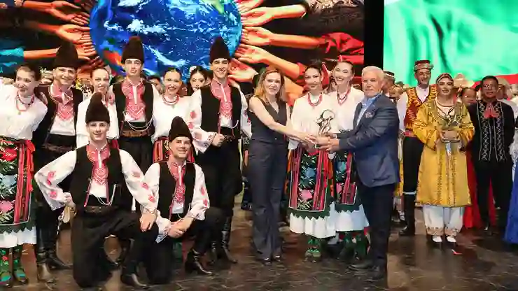 37. Uluslararası Altın Karagöz Halk Dansları Yarışması’nın birincisi Bulgaristan oldu