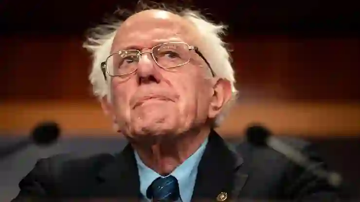 ABD’li Demokrat Senatör Bernie Sanders: ABD, Gazze’deki vahşeti finanse etmeyi durdurmalı!