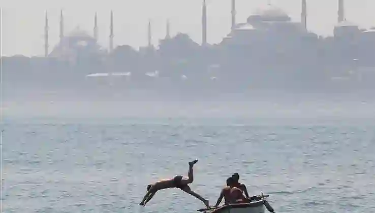 Aşırı sıcaklar başlıyor: 44 dereceleri göreceğiz