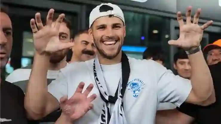 Beşiktaş’ın yeni transferi David Jurasek: Teklif geldiği anda hiç tereddüt etmedim