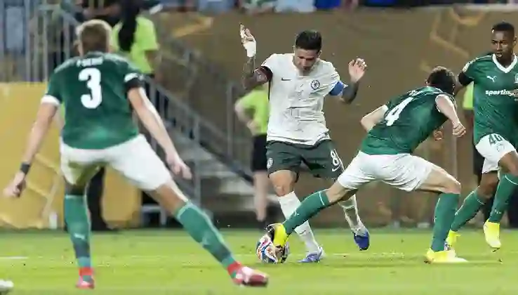 Chelsea yarı finalde