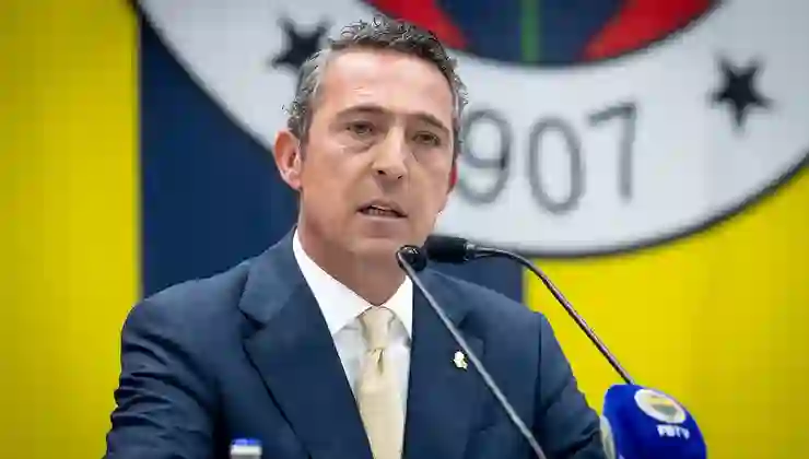 Fenerbahçe Başkanı Ali Koç’tan transfer açıklaması