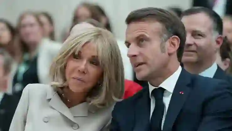 Fransa Cumhurbaşkanı’nın eşi Brigitte Macron’un erkek doğduğunu iddia eden internet fenomeni hakkında dava açıldı