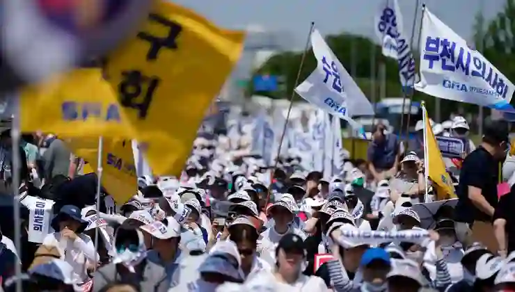 Güney Kore’deki tıp öğrencileri 17 aydır devam eden boykota son veriyor