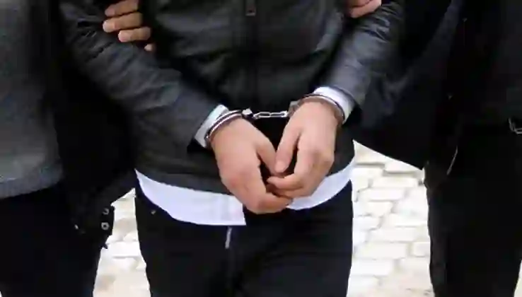 İstanbul merkezli üç ilde terör operasyonu: 14 kişi tutuklandı