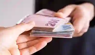 Memur-Sen, milyonlarca memur ve memur emeklisini ilgilendiren zam taleplerini Bakan Işıkhan’a sundu