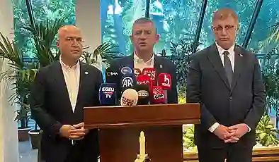 Özel’den İzmir Belediyesi’ne operasyon açıklaması: “Sahip çıkarız”