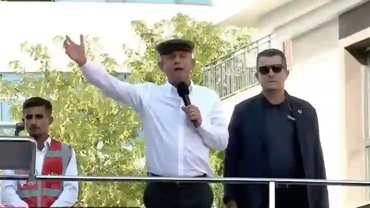 Özgür Özel, Adıyaman’da ‘Millet İradesine Sahip Çıkıyor’ mitinginde konuştu