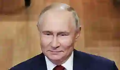 Putin: “Tek kutuplu düzen yıkılıyor”