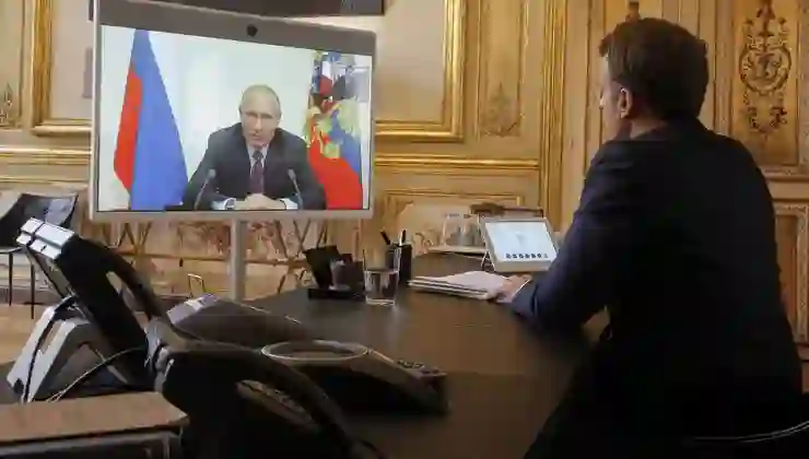 Putin ve Macron, telefonda görüştü: 2022’den bu yana ilk görüşme