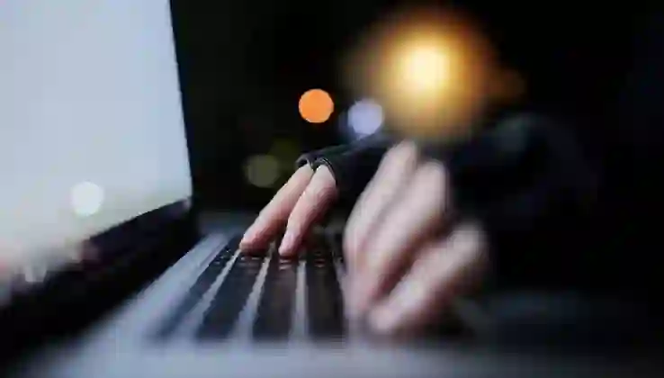 Sahte haber ve reklam uyarısı