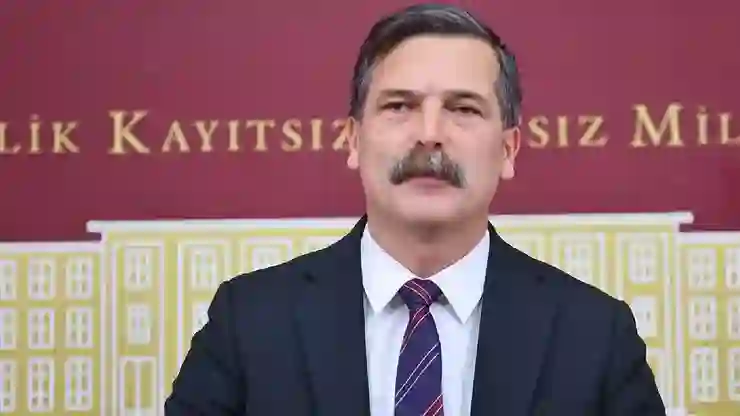 TİP Genel Başkanı Baş’tan Meclis’teki komisyon daveti üzerine açıklama: İktidara soruyorum; Cezaevine mi, adliyeye mi, komisyon toplantısına mı gidelim?