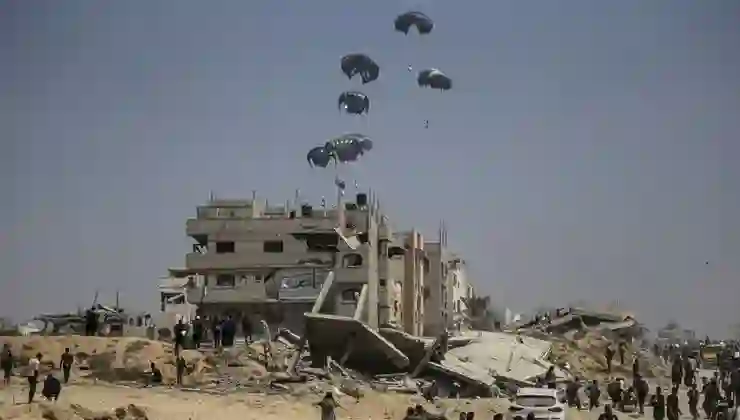 Ürdün ve BAE’den Gazze Şeridi’ne havadan yardım