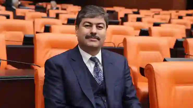 AKP’li Erkan, sahte diploma skandalı ardından biyografisinden Balkan Üniversitesi’ni sildi