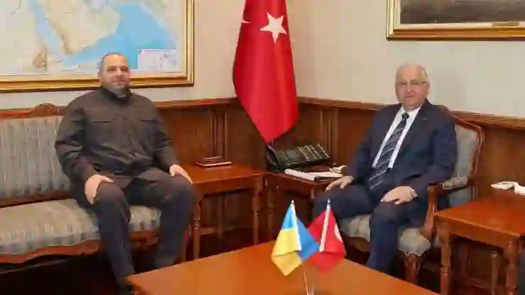 Bakan Güler, Ukrayna Milli Güvenlik Sekreteri ile görüştü