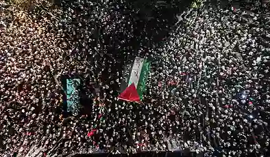 Binler, Filistin için Beyazıt’tan Ayasofya’ya yürüdü