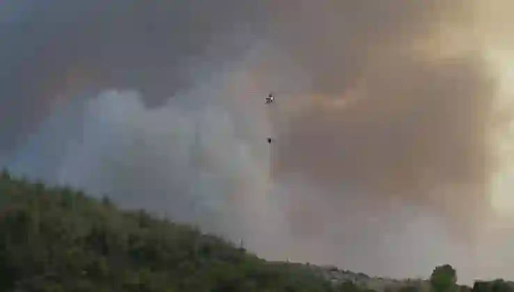 Bursa, Hatay ve Amasya’da alevlerle mücadele: Kara yolu ulaşılma kapatıldı