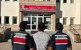 Cezaevinden firar eden 2 hükümlü yakalandı