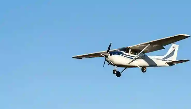 Cezayir’de keşif uçağı düştü, 4 kişi öldü