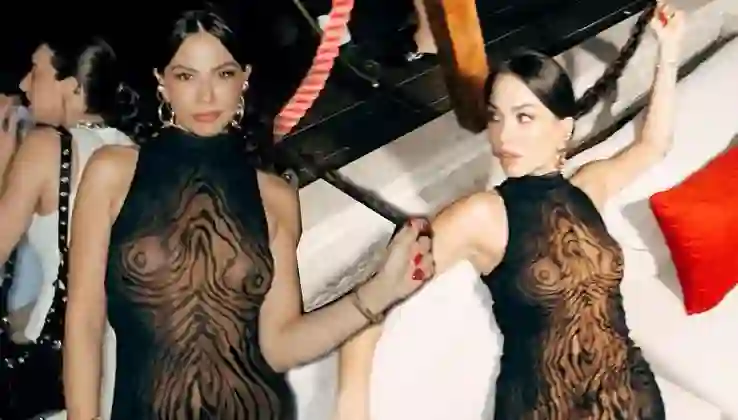 Demet Özdemir’den yeni pozlar: Elbisesi çok konuşuldu