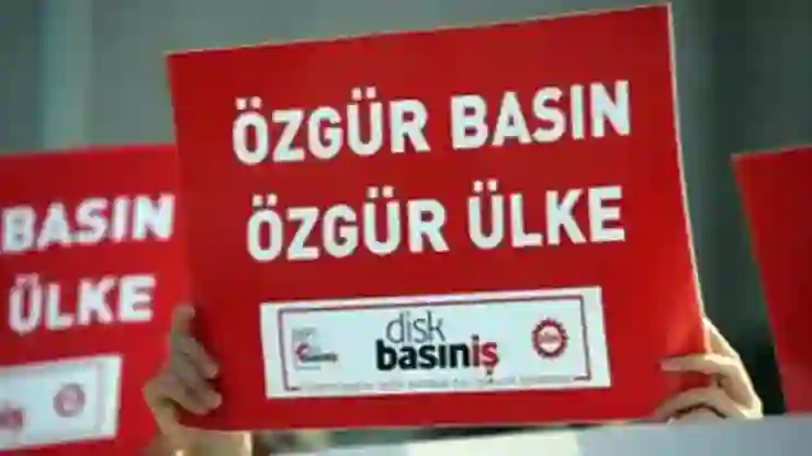 DİSK Basın-İş yönetiminde dört istifa