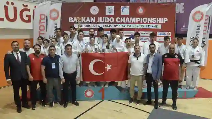 Edirne’de düzenlenen 21. Yaş Altı Balkan Judo Şampiyonası sona erdi