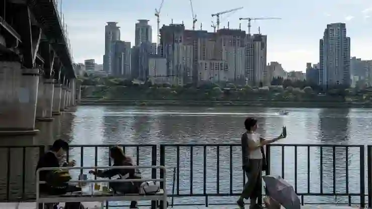 Güney Kore, konut fiyatlarını düşürmek için başkent ve çevresinde yabancıların gayrimenkul alımına kısıtlama getirdi