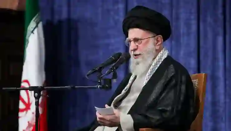 Hamaney’den ABD ve İsrail’e mesaj: “İran’ı savaşla zayıflatamadınız”