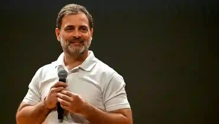 Hindistan’da seçim protestosu: Muhalefet liderleri gözaltında