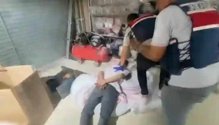 İstanbul’da zehir tacirlerine darbe