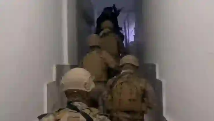 İzmir’de DAEŞ operasyonu: 9 gözaltı