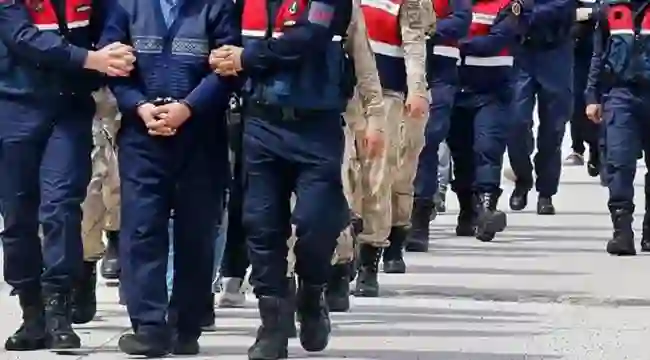 Kahramanmaraş’ta kaçak kazı yapan 3 kişi suçüstü yakalandı