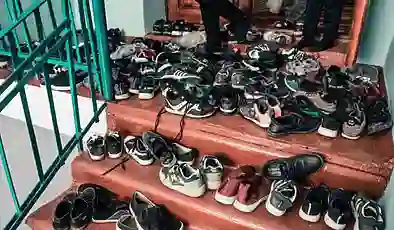 Kapının önüne ayakkabı bırakırken iki kez düşünün: Komşunuz size bu yüzden dava açabilir