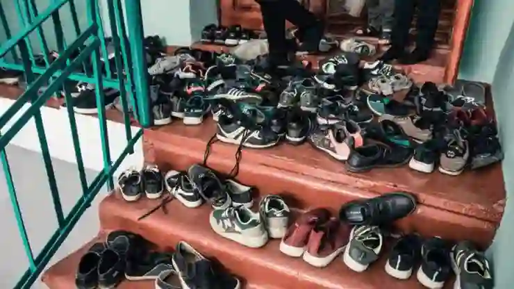 Kapının önüne ayakkabı bırakırken iki kez düşünün: Komşunuz size bu yüzden dava açabilir