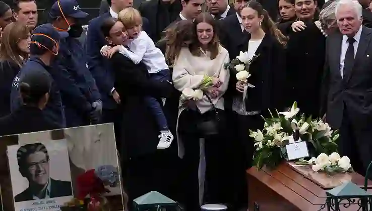 Kolombiya’da suikast kurbanı başkan adayı defnedildi