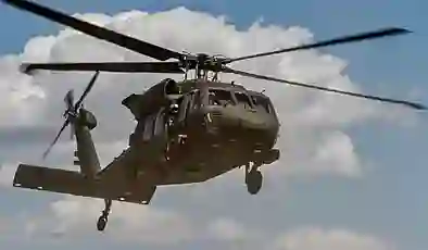 Malezya Kralı İbrahim’den orduya çağrı: “Black Hawk’lar uçan tabut”