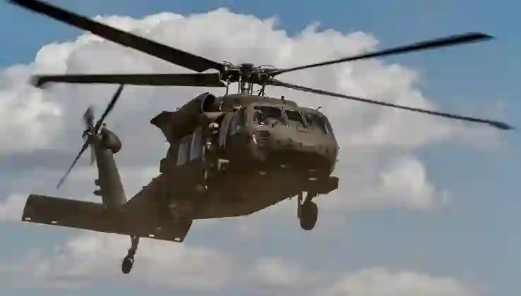 Malezya Kralı İbrahim’den orduya çağrı: “Black Hawk’lar uçan tabut”