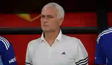 Mourinho’dan maça saatler kala Kerem Aktürkoğlu sorusuna yanıt: “Böyle bir ihtimal var”