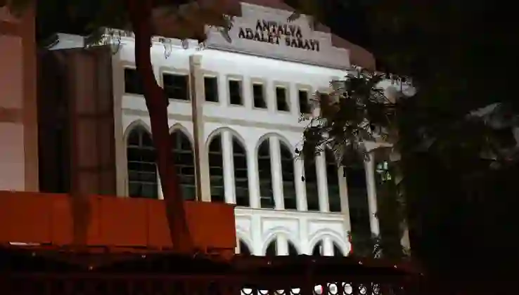 Muhittin Böcek’in gelini Zuhal Böcek tutuklandı