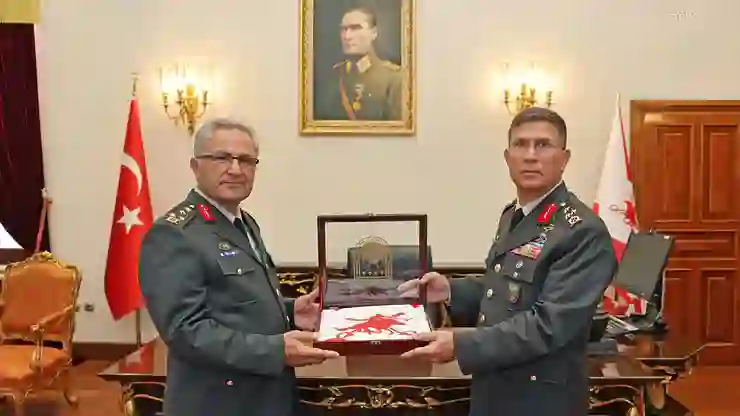 Orgeneral Metin Tokel, 1’inci Ordu Komutanlığı görevini Korgeneral Bahtiyar Ersay’a devretti