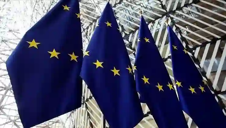 Polonya’da “AB fonuyla lüks tüketim” skandalı: Avrupa Komisyonu’ndan soruşturma çağrısı