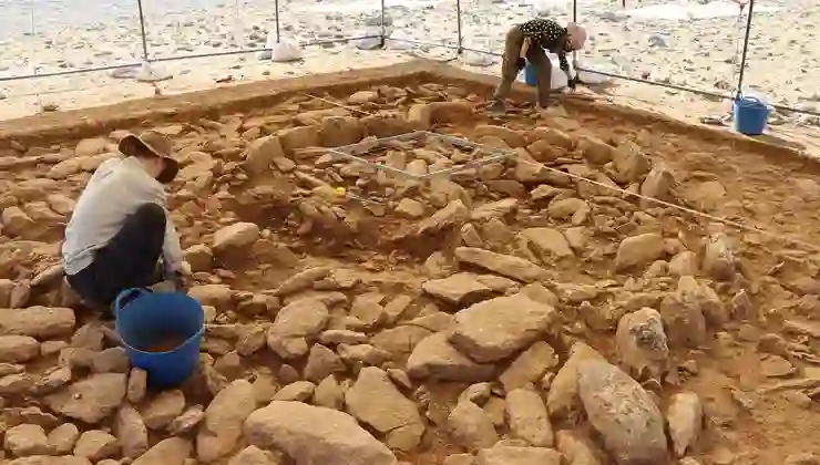 Şanlıurfa’da Göbeklitepe’den önce inşa edildiği düşünülen Mendik Tepe gün yüzüne çıkarılıyor