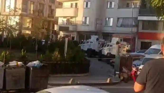 Siirt’te şüpheli paket paniği: Fünye ile patlatıldı