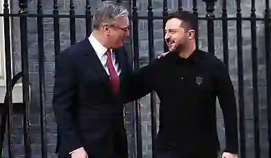 Trump-Putin görüşmesinden önce son çıkış; Zelenski ve Starmer, Londra’da görüşecek