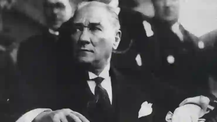 Türkiye Cumhuriyeti’nin kurucu lideri Atatürk iki kez kalp krizi geçirmiş: “Bu acıyı buramdan alın”