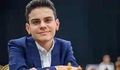 16 yaşında tarih yazdı: Dünya şampiyonunu yenen ilk Türk