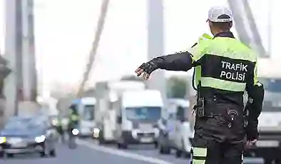Ağrı’da TIR deposunda 56 kilo sıvı metamfetamin ele geçirildi