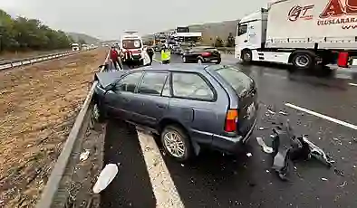 Anadolu Otoyolu’ndaki kazalarda 2 kişi öldü, 15 kişi yaralandı
